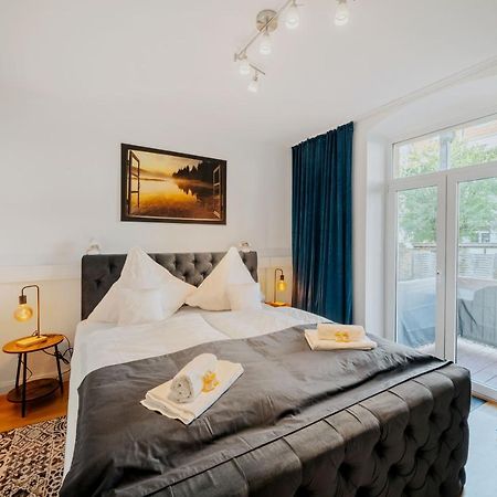 Blissplace 3 Zi Premium Apartment Nahe Getec Arena Mit Kingsize Betten Und Balkon Magdeburg Exterior foto