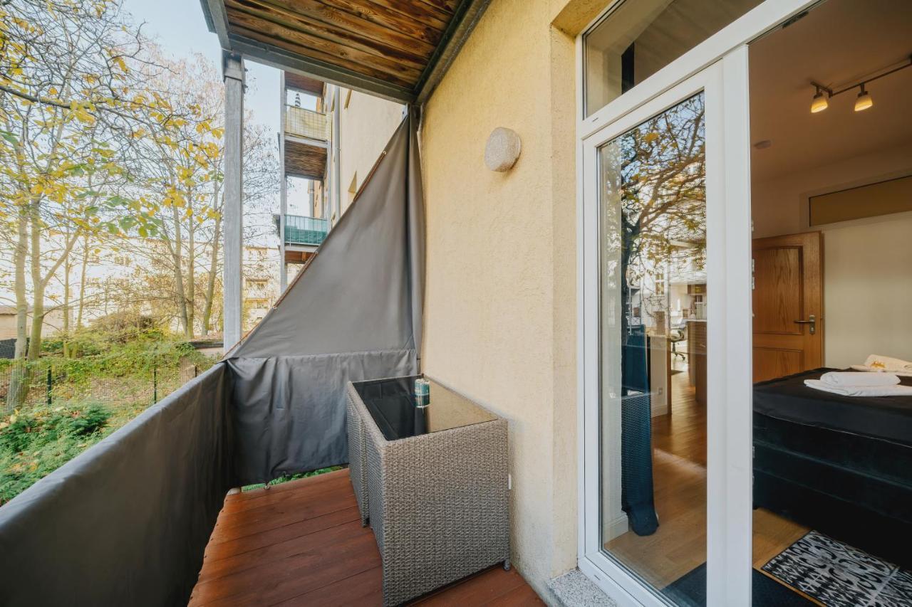 Blissplace 3 Zi Premium Apartment Nahe Getec Arena Mit Kingsize Betten Und Balkon Magdeburg Exterior foto